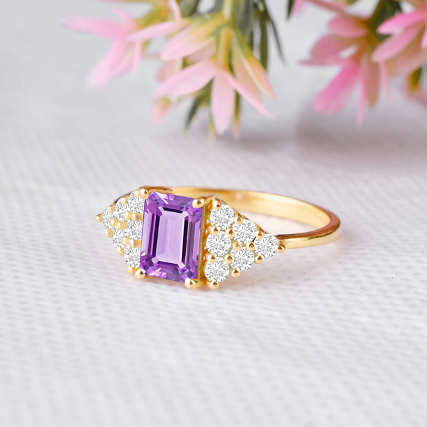 Amethyst Gemstone & Diamond Solid 14k Yellow Gold Ring