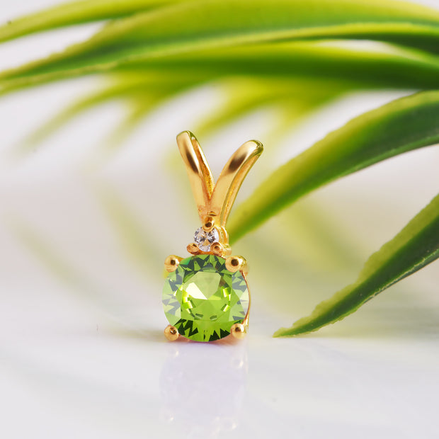 Peridot Gemstone & Diamond Solid 14k Yellow Gold Pendant