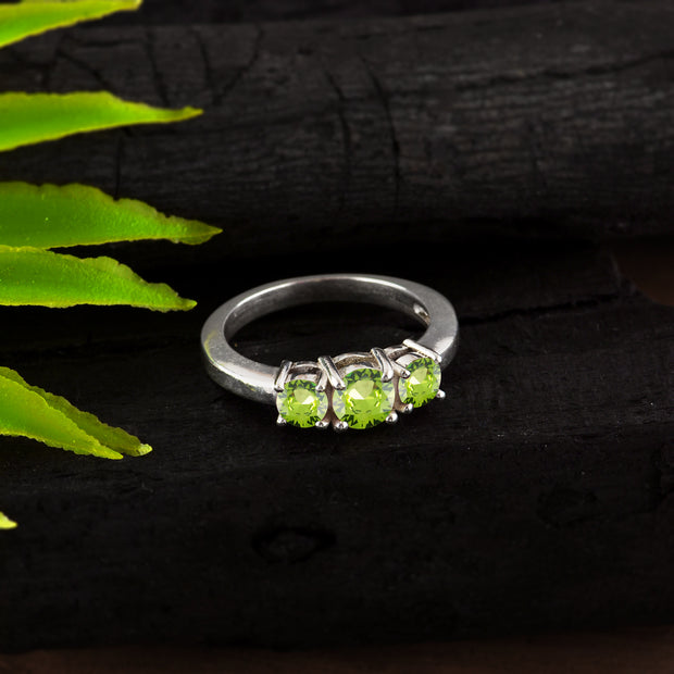 Peridot Gemstone Solid 14k White Gold Ring