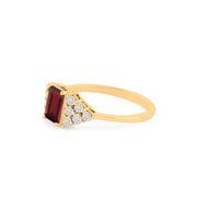 Garnet Gemstone & Diamond Solid 14k Yellow Gold Ring