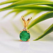 Emerald Gemstone & Diamond Solid 14k Yellow Gold Pendant