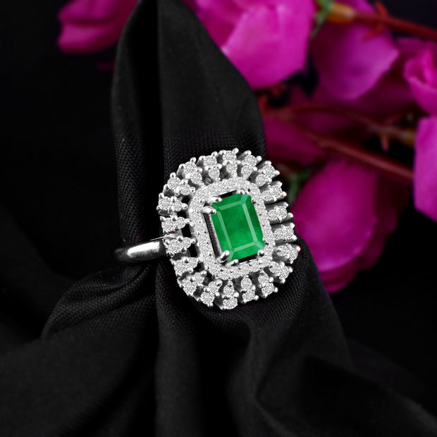 Emerald Gemstone Solid 925 Sterling Silver Ring